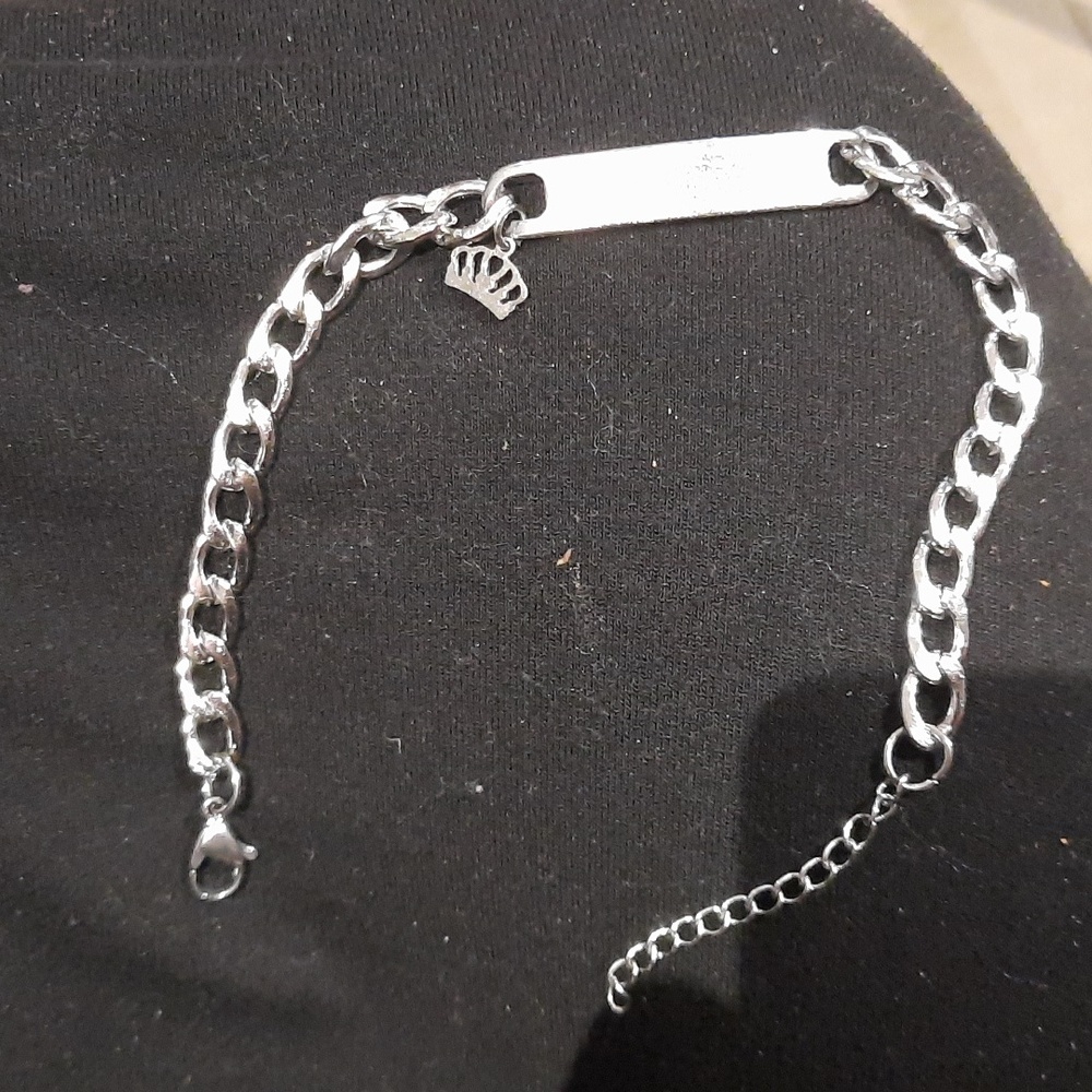 NIP genuine solid stainless steel boys Bracelet 8" up to 8.5" Crown charm  👑